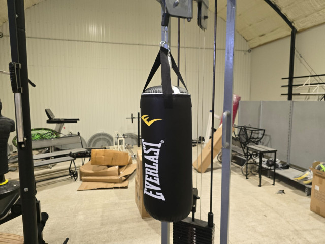 Боксерская груша EVERLAST 80см